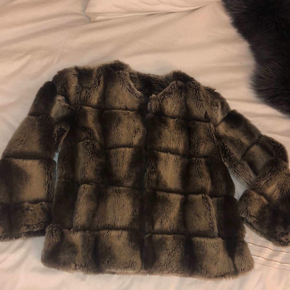 Faux Chinchilla Coat 💕
